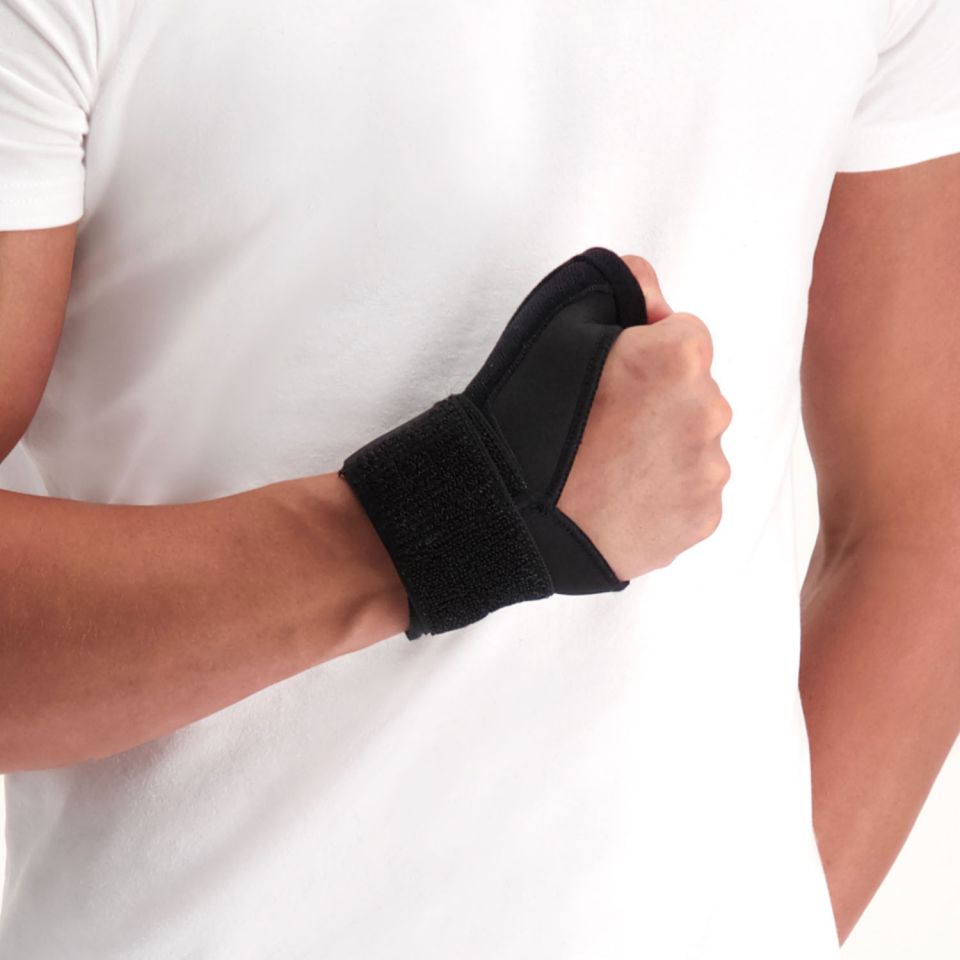 Dunimed duimbrace duimbandage polsbandage model vuist