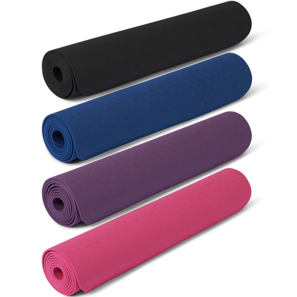 thuissport pakket inclusief diverse kleuren yogamat en weerstandsbanden