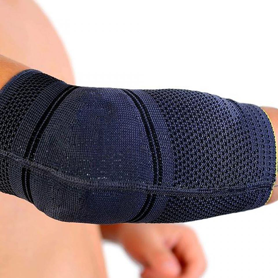 novamed elleboogbrace premium comfort met elleboog omhoog