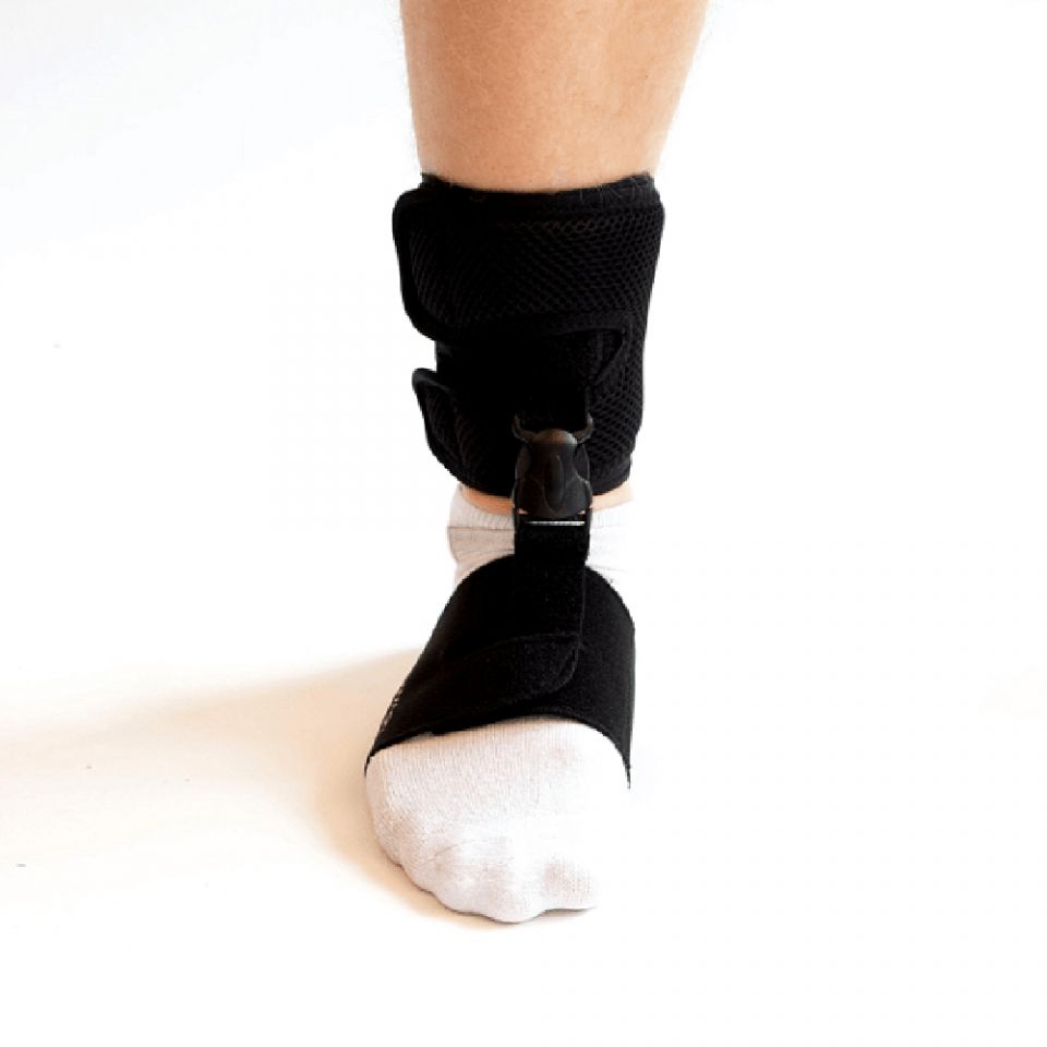 novamed klapvoet brace shoeless accessoire foto van voren genomen