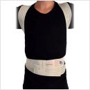 novamed ventilerende rugrechthouder houding corrector voorkant over shirt